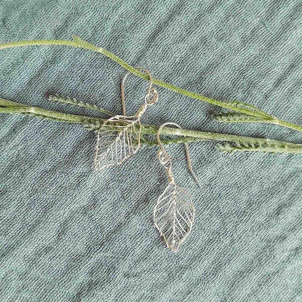 Foglia leaf earrings - silver