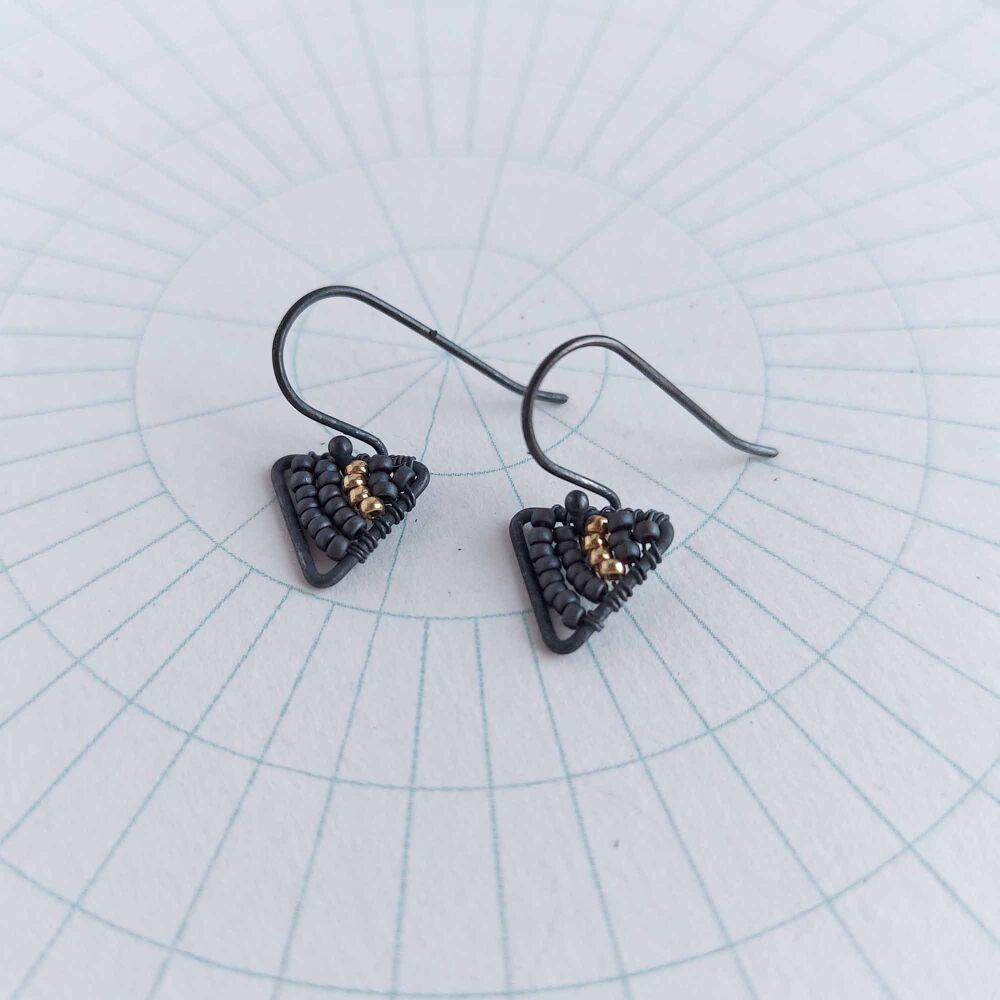 SALE - Black mini geometric earrings