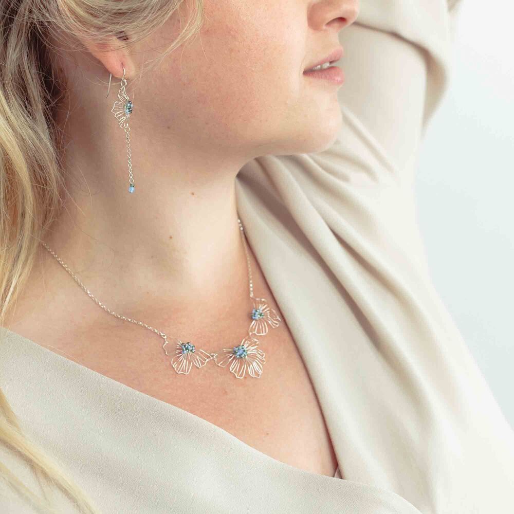 Ready to Ship -Petal Three Flower Necklace - Blue & green beads