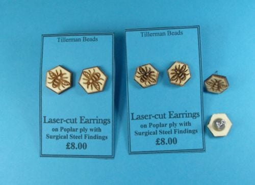bee-earrings