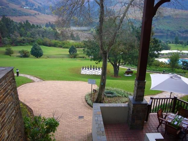 OC drakensburg sun - view from the hotel