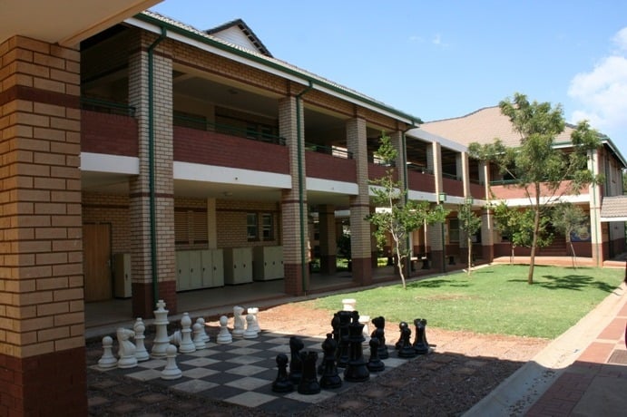 Woodhill College