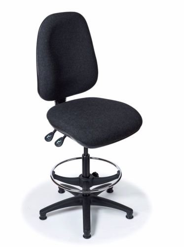 Horn Hobby Tall Chair