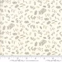 Last Piece - 69cm Length - Moda - Hushabye Hollow - No. 49014-11 Floral (Cloud)