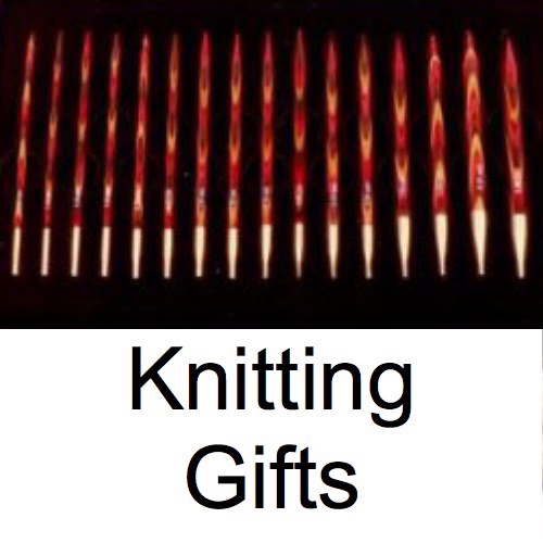 <!--035>-->Knitting Gifts