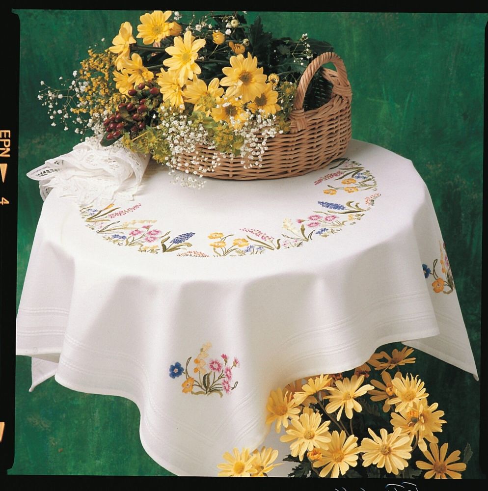 Embroidery  Kit -Spring Garland Tablecloth (Anchor)