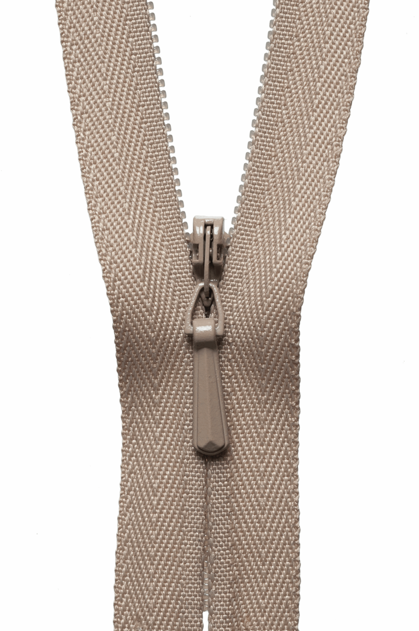 Concealed Zip - 23cm / 9in - Fawn