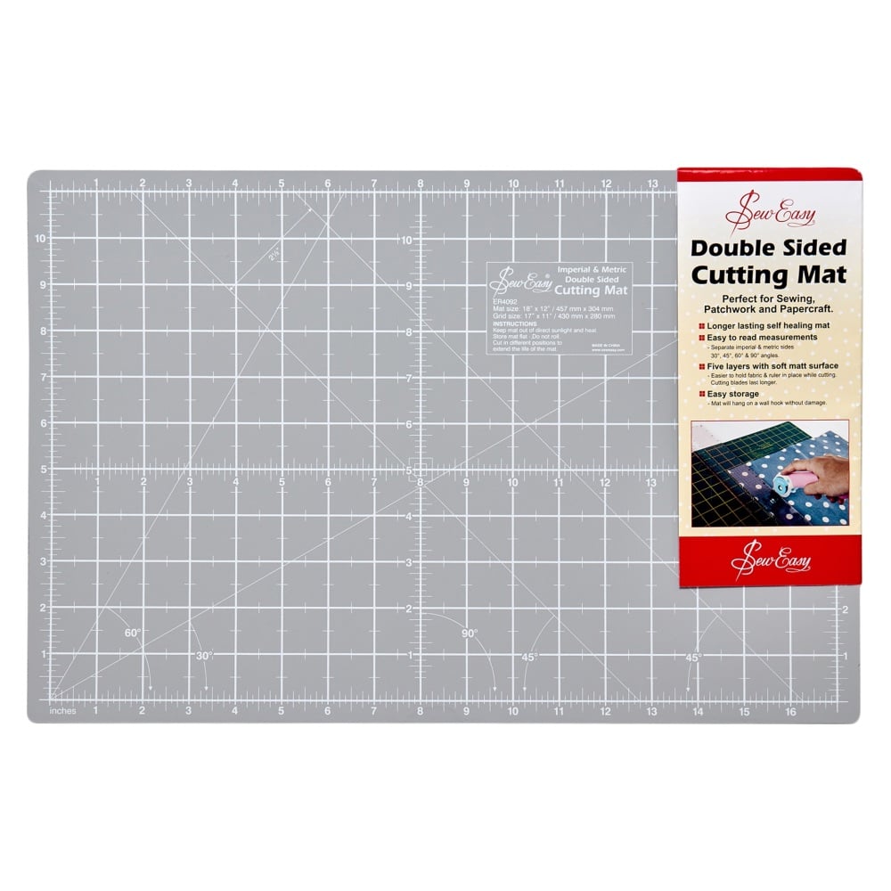 Cutting Mat - Medium - 45cm x 30cm / 18" x 12" - Grey / Black (Sew Easy)