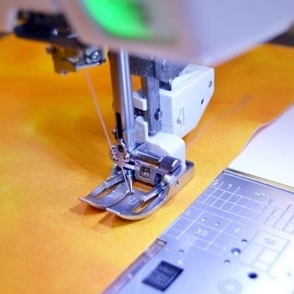Janome AcuFeed™ Straight Stitch Foot - Category D (with AcuFeed™)
