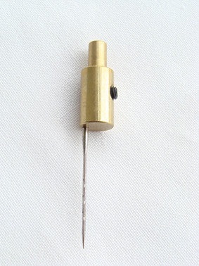 <!--610-->Janome Embellisher Single Needle Unit (for use with Janome feltin