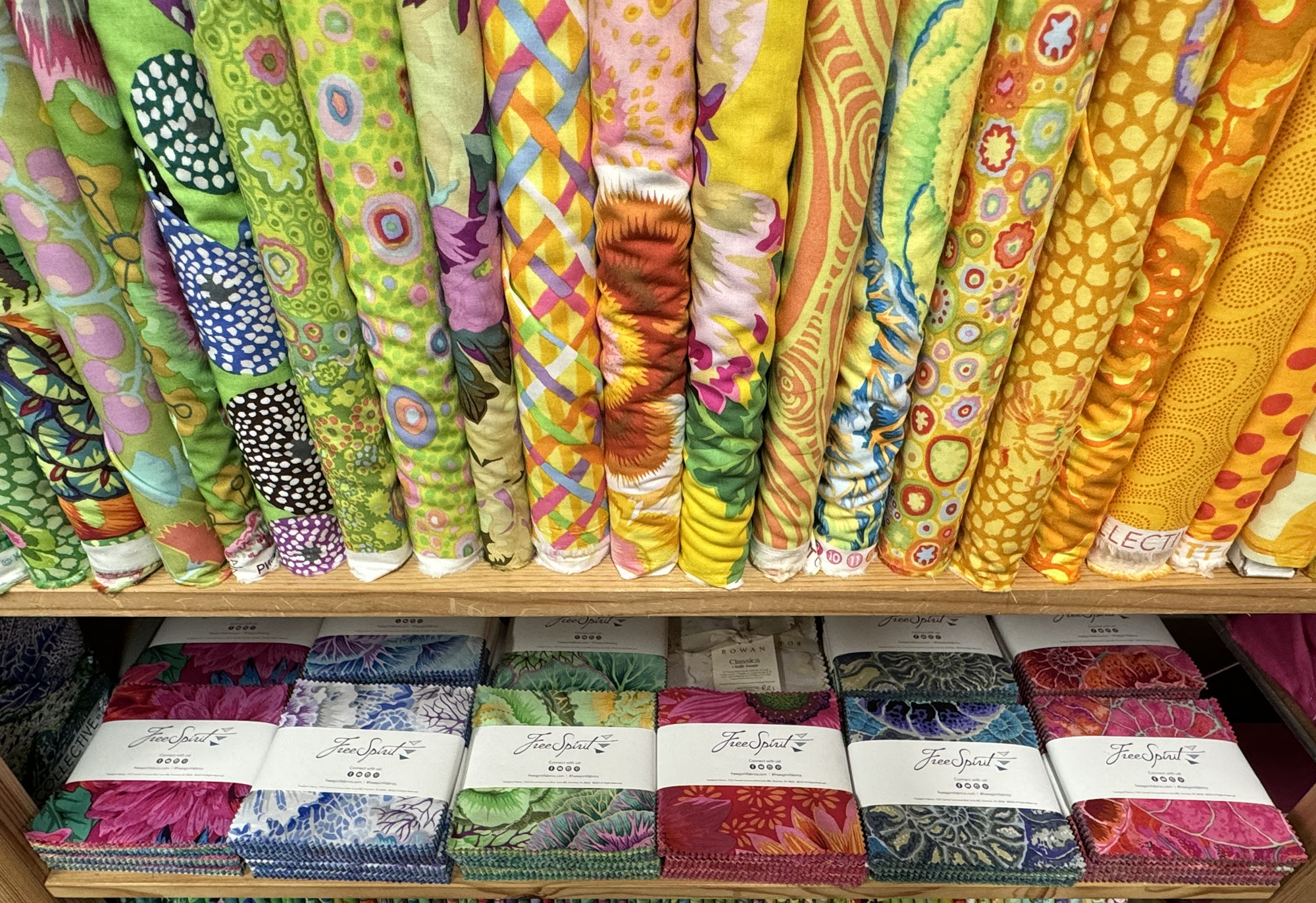 Kaffe_shelf_precuts2_b