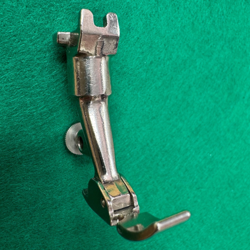 Bernina Vintage Style Presser Foot - Zipper Foot - Second Hand - Genuine Bernina Part