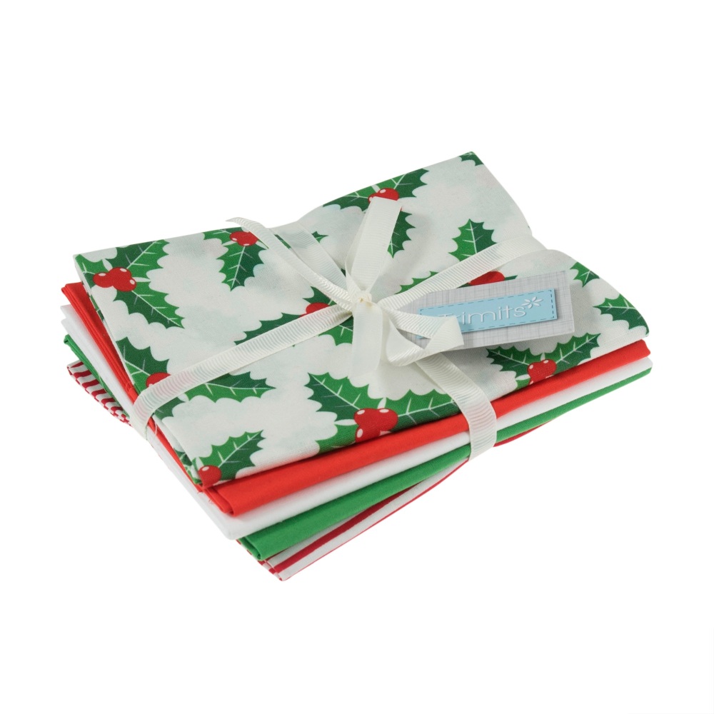 Christmas Fat Quarter Bundle - Classic Holly - 5 Fat Quarters (Imperial Siz