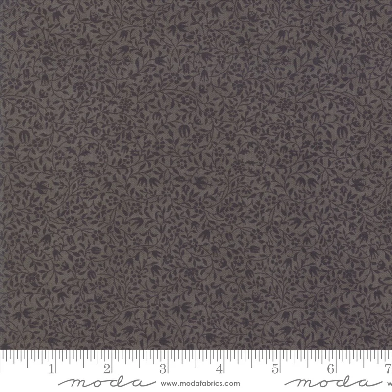 Last Fat Quarter - Best Of Morris Fall - Garden Tulip 1885 - 33500 16 (Ebony) - Moda Fabrics (2 available)
