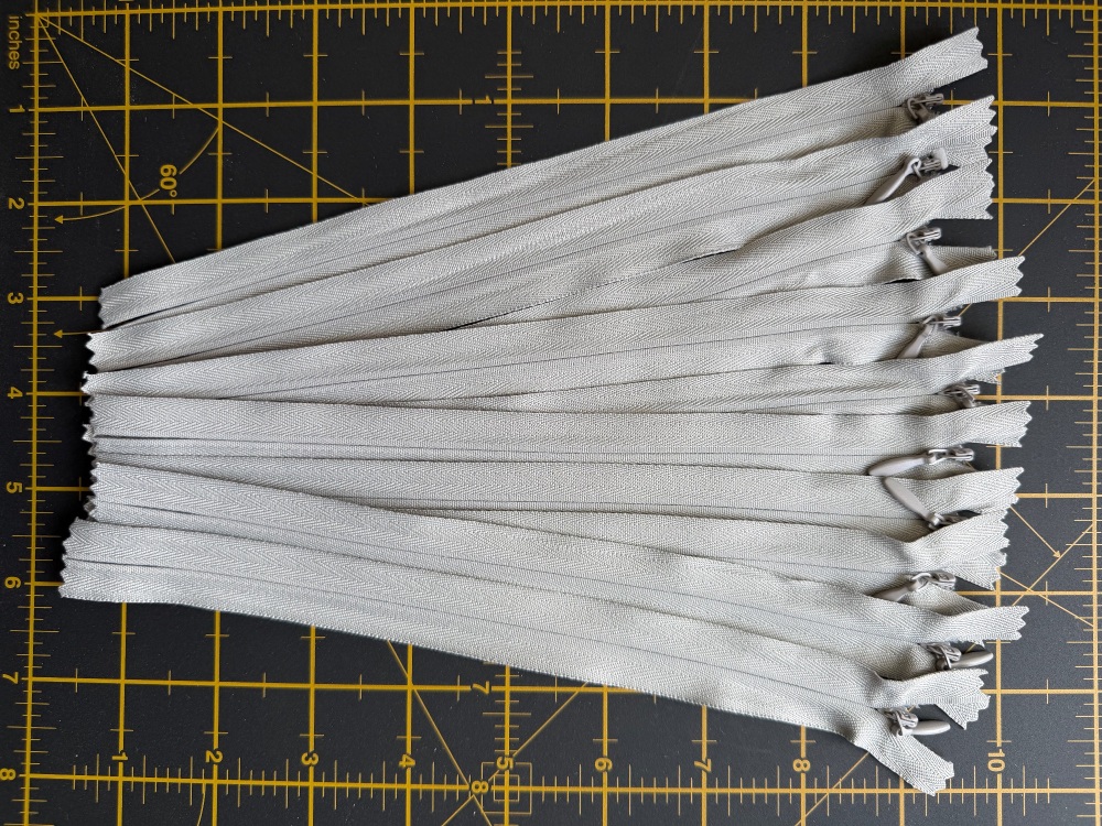 Reduced to Clear - Invisible Concealed Zips - Bundle of 10 - Pale Grey - 8in / 20cm