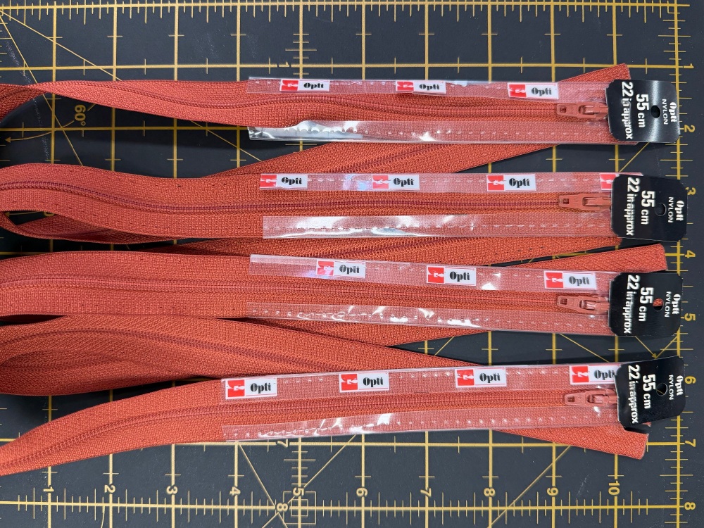 Reduced to Clear - Nylon Dress and Skirt Zips - Bundle of 4 - Burnt Sierra - 55cm / 22in