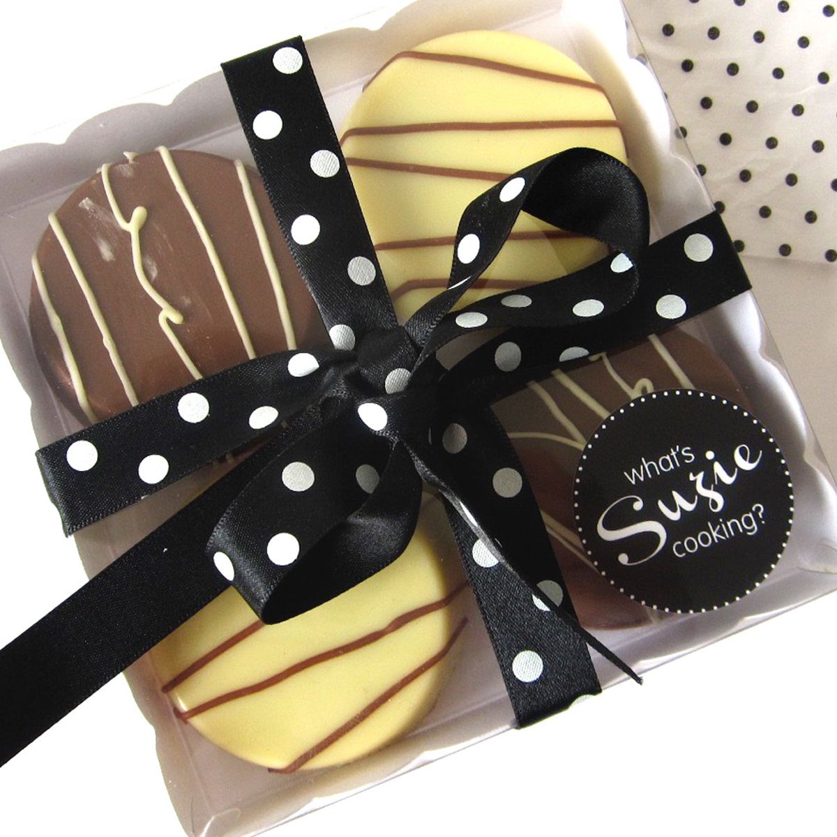 packaging design for what's suzie cooking biscuits