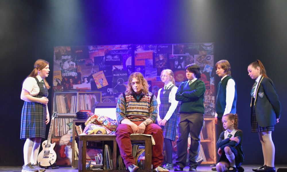 SCHOOL OF ROCK - A1 STAGE SCENERY AND SET HIRE FOR cond 19