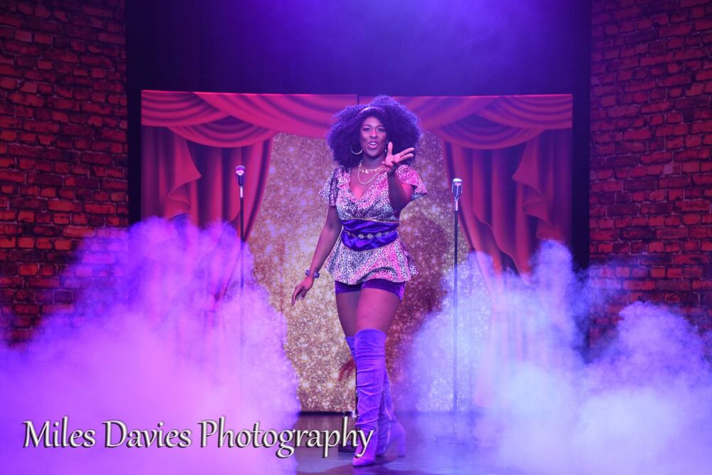 Sister Act - A1 STAGE - POP-UP FLATS 2.3m high - PHOTOS - 11