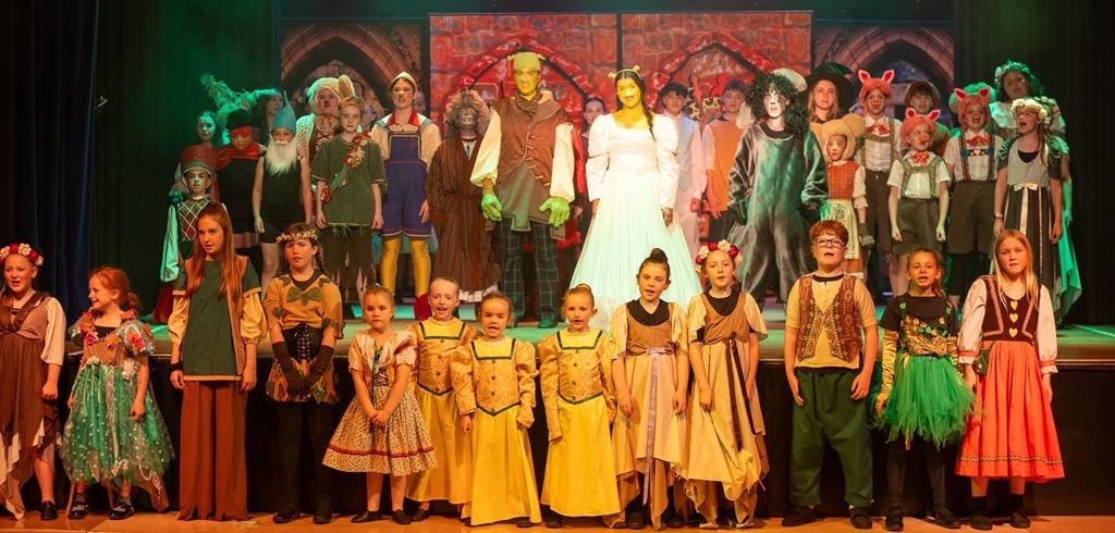 Shrek - A1 STAGE - POP-UP FLATS 2.3m high - PHOTOS - 10
