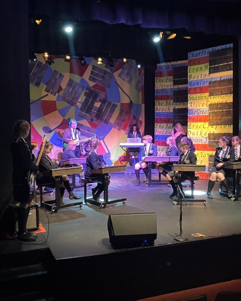 School of Rock - A1 STAGE - BACKDROPS - PHOTOS - 28