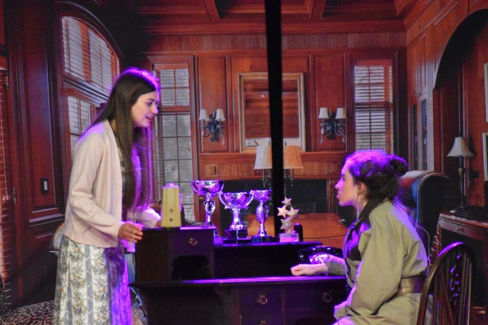Matilda (b) - A1 STAGE - POP-UP FLATS 2.3m high - PHOTOS - 07