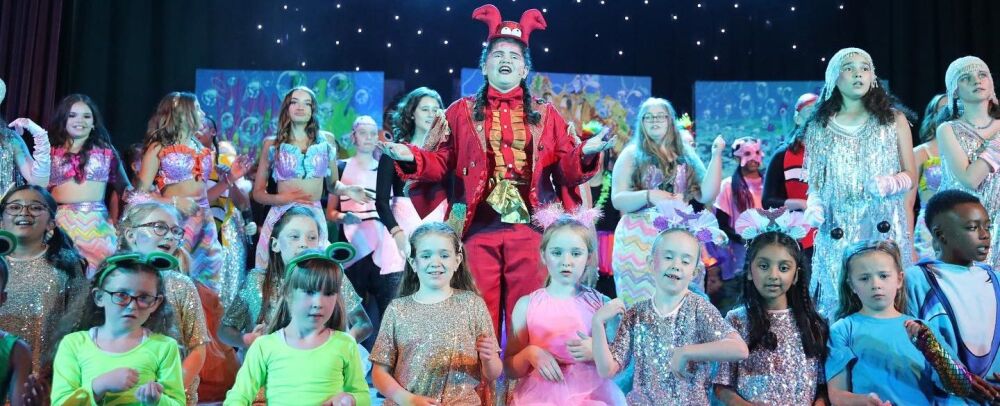 Little Mermaid - A1 STAGE - POP-UP FLATS 2.3m high - PHOTOS - 08