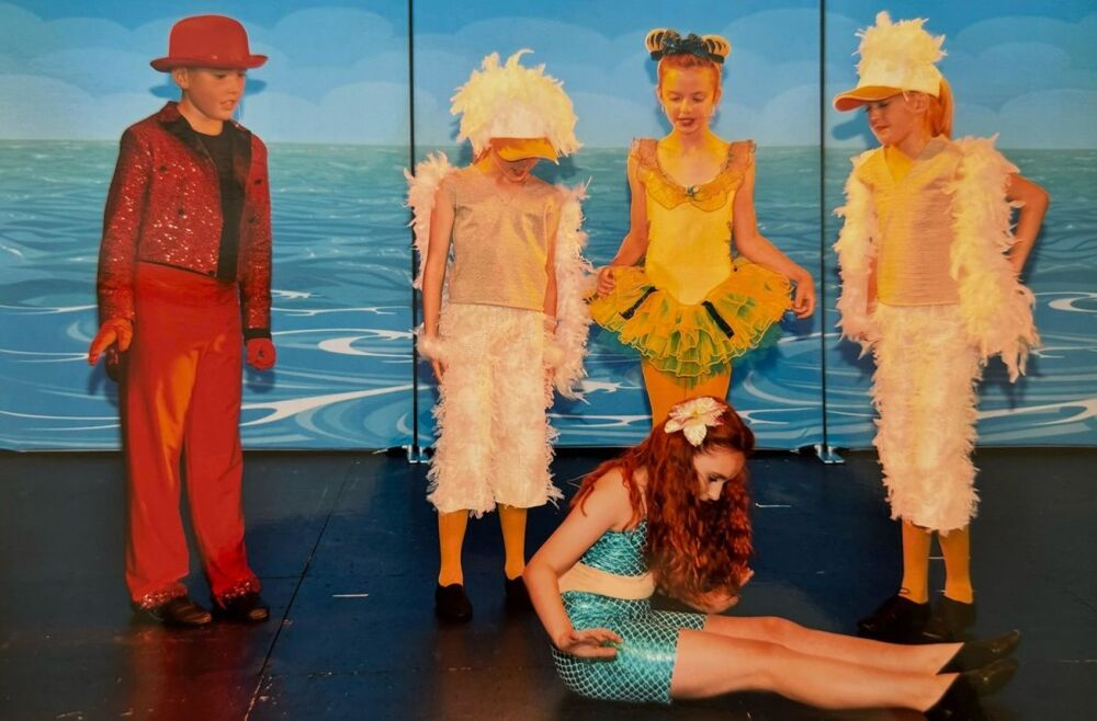 Little Mermaid - A1 STAGE - POP-UP FLATS 2.3m high - PHOTOS - 19