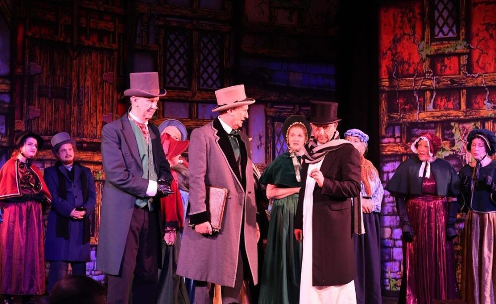 Scrooge - A1 STAGE - POP-UP FLATS 2.3m high - PHOTOS - 11