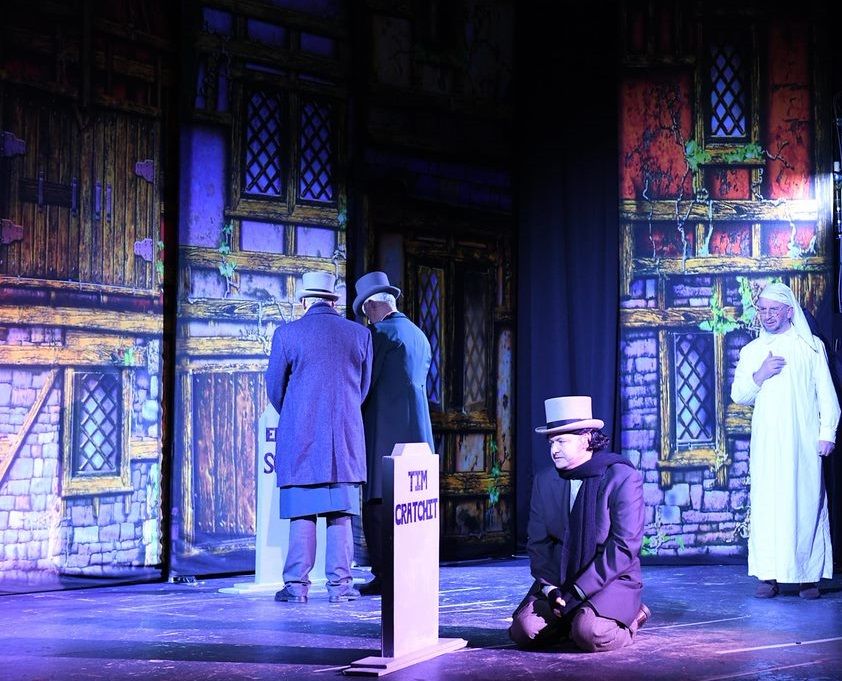 Scrooge - A1 STAGE - POP-UP FLATS 2.3m high - PHOTOS - 14