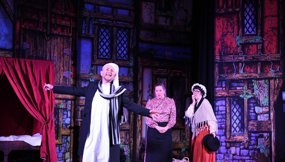 Scrooge - A1 STAGE - POP-UP FLATS 2.3m high - PHOTOS - 23