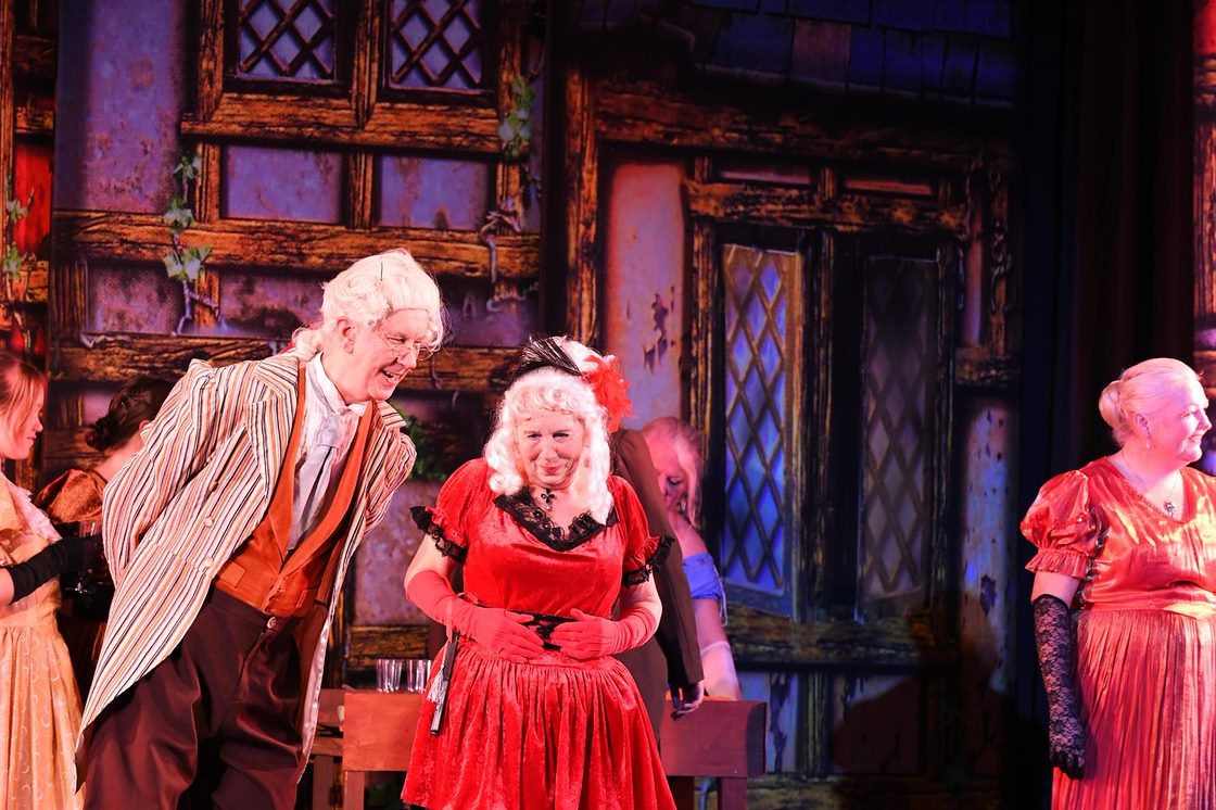 Scrooge - A1 STAGE - POP-UP FLATS 2.3m high - PHOTOS - 27
