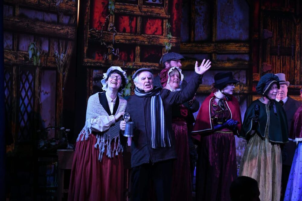 Scrooge - A1 STAGE - POP-UP FLATS 2.3m high - PHOTOS - 33