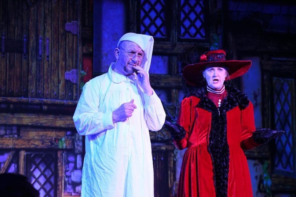 Scrooge - A1 STAGE - POP-UP FLATS 2.3m high - PHOTOS - 38