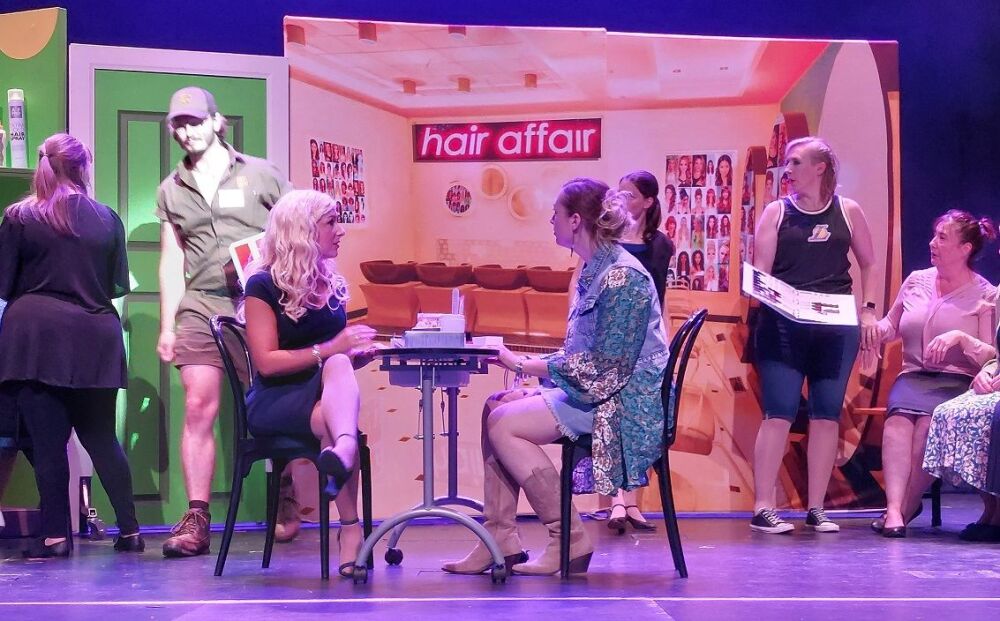 Legally Blonde - A1 STAGE - POP-UP FLATS 2.3m high - PHOTOS - 08