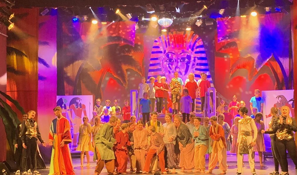 Joseph - A1 STAGE - BACKDROPS - PHOTOS - 18