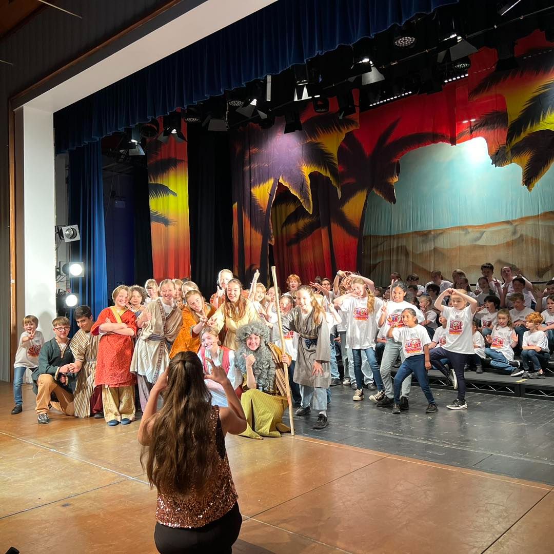 Joseph - A1 STAGE - BACKDROPS - PHOTOS - 24