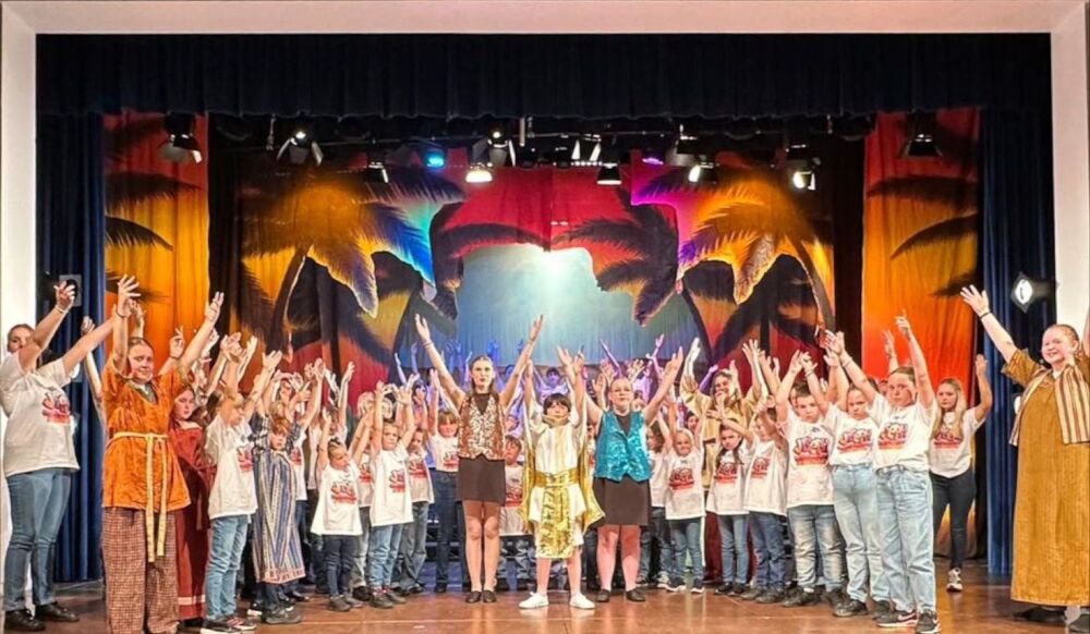 Joseph - A1 STAGE - BACKDROPS - PHOTOS - 29