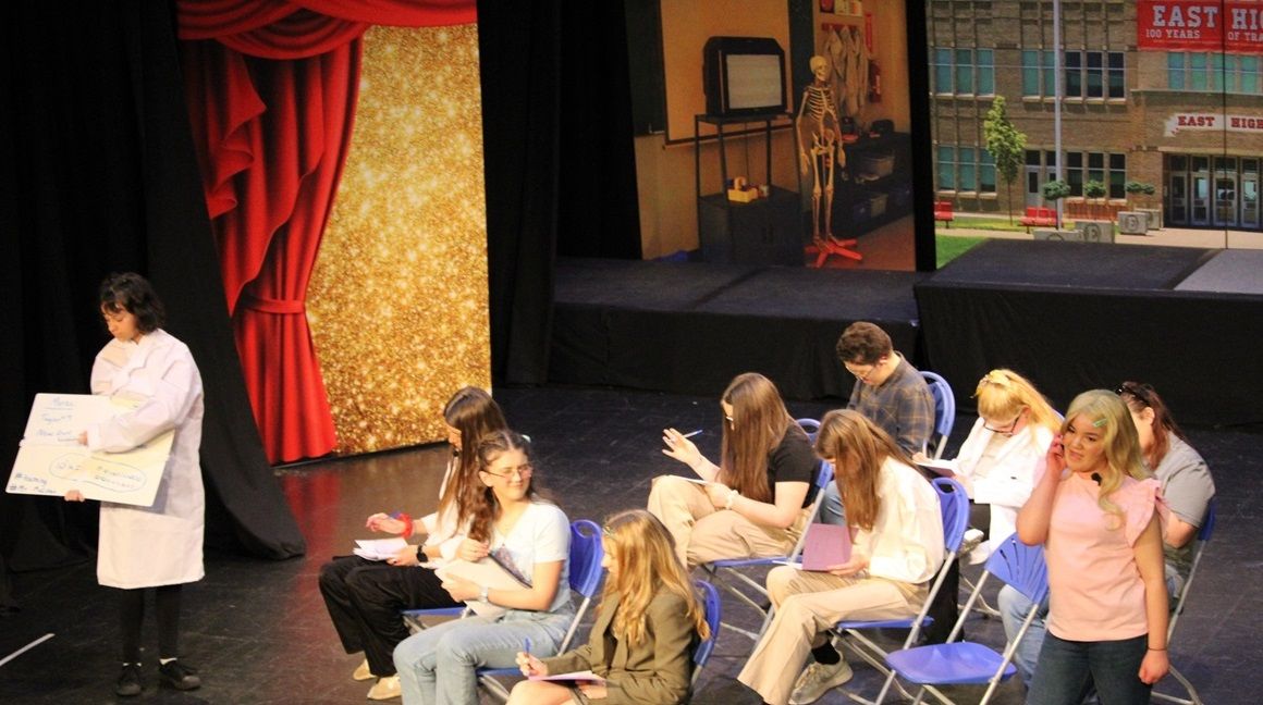 High School Musical - A1 STAGE - POP-UP FLATS 2.3m high - PHOTOS - 14