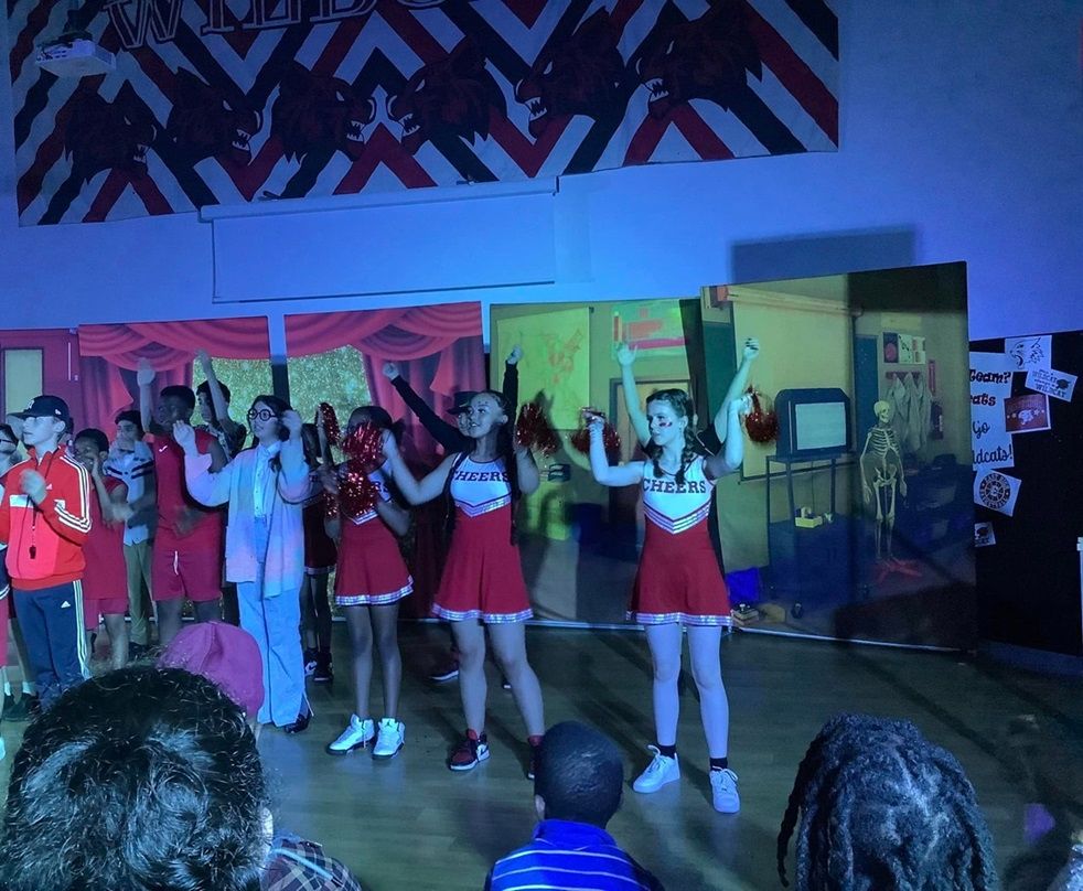High School Musical - A1 STAGE - BACKDROP 30ft x 10ft - PHOTOS - 02