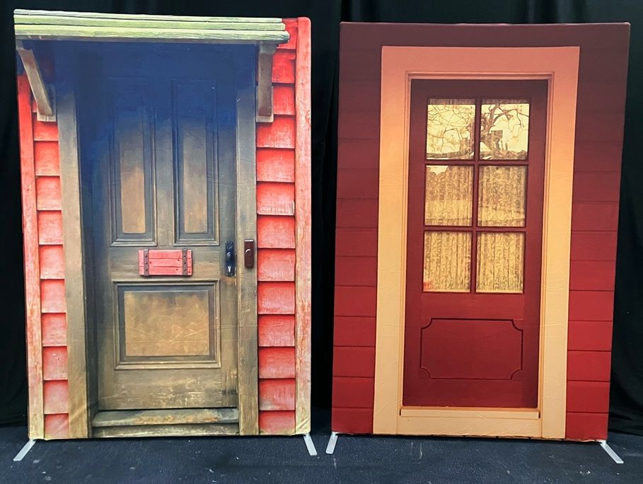 The Music Man - A1 STAGE - POP-UP FLATS 2.3m high - PHOTOS - 08 2 Doors