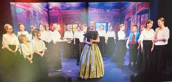 Frozen - A1 STAGE - POP-UP FLATS 2.3m high - PHOTOS - 14