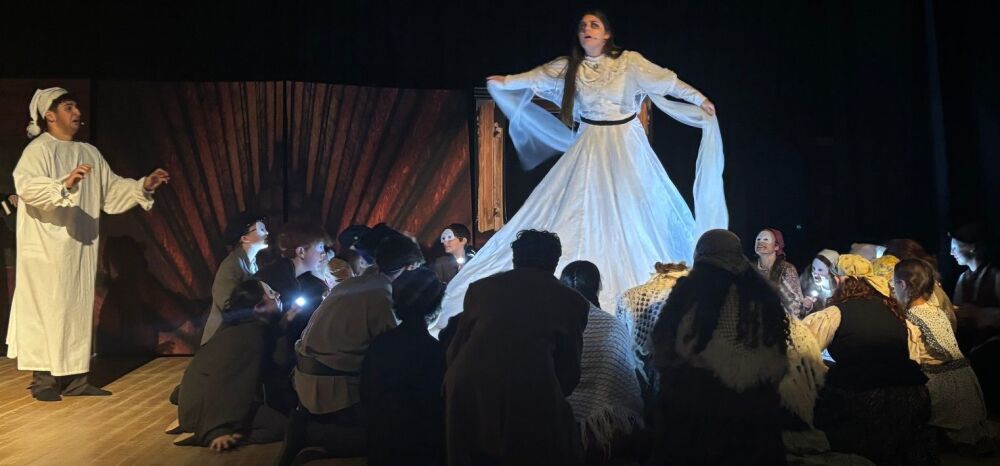 Fiddler on the Roof - A1 STAGE - POP-UP FLATS 2.3m high - PHOTOS - 03