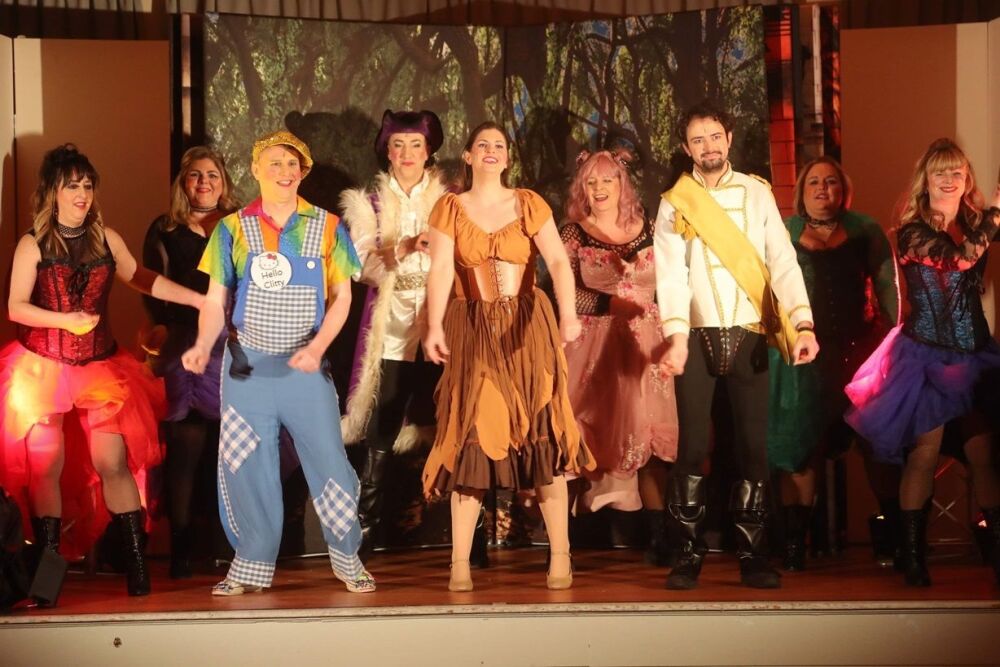 Cinderella - A1 STAGE - POP-UP FLATS 2.3m high - FLATS - 02