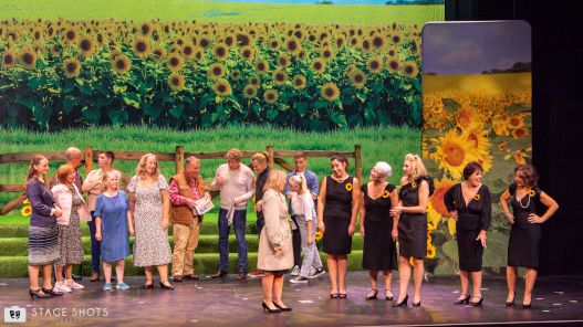 Calendar Girls - A1 STAGE - BACKDROPS - PHOTOS - 05