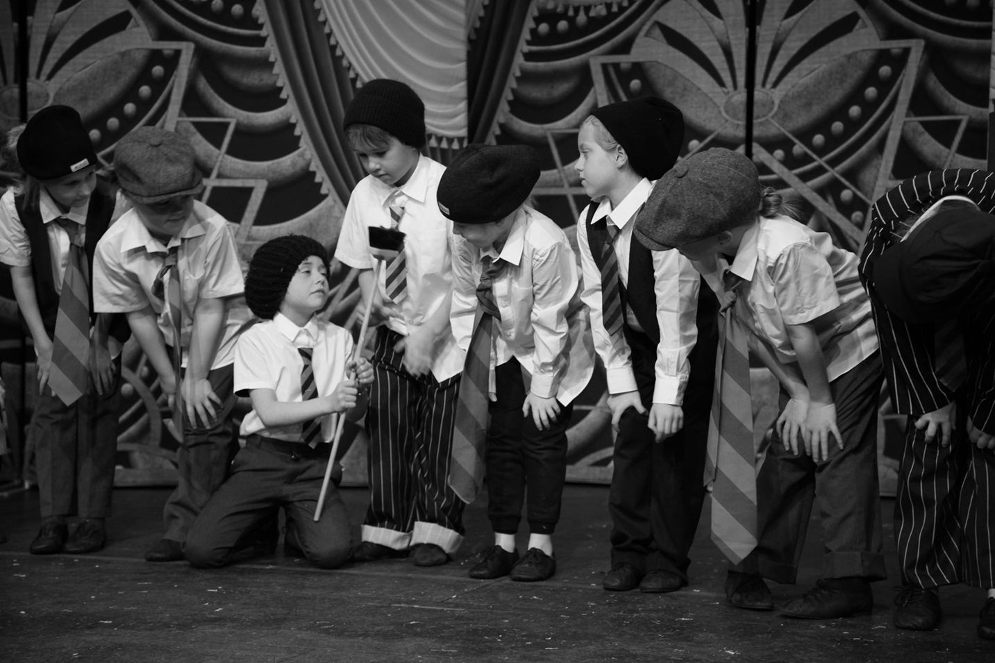 Bugsy - A1 STAGE - POP-UP FLATS 2.3m high - PHOTOS - 03