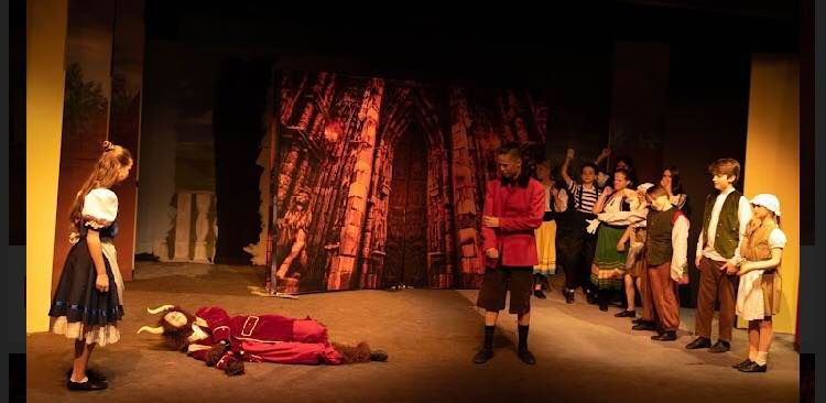 Beauty and the Beast (b) - A1 STAGE - POP-UP FLATS 2.3m high - PHOTOS - 10