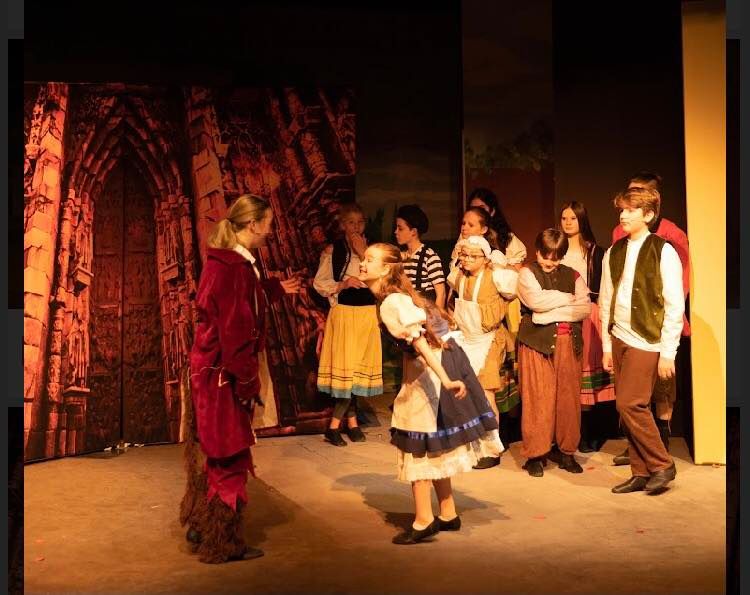 Beauty and the Beast (b) - A1 STAGE - POP-UP FLATS 2.3m high - PHOTOS - 17