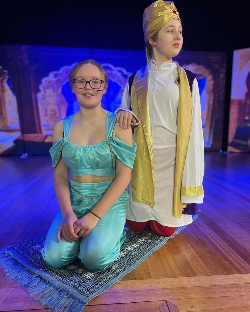 Aladdin (a) - A1 STAGE - POP-UP FLATS 2.3m high - PHOTOS - 13
