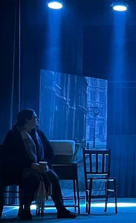 Les Miserables - A1 STAGE - POP-UP FLATS 2.3m high - PHOTOS - 01